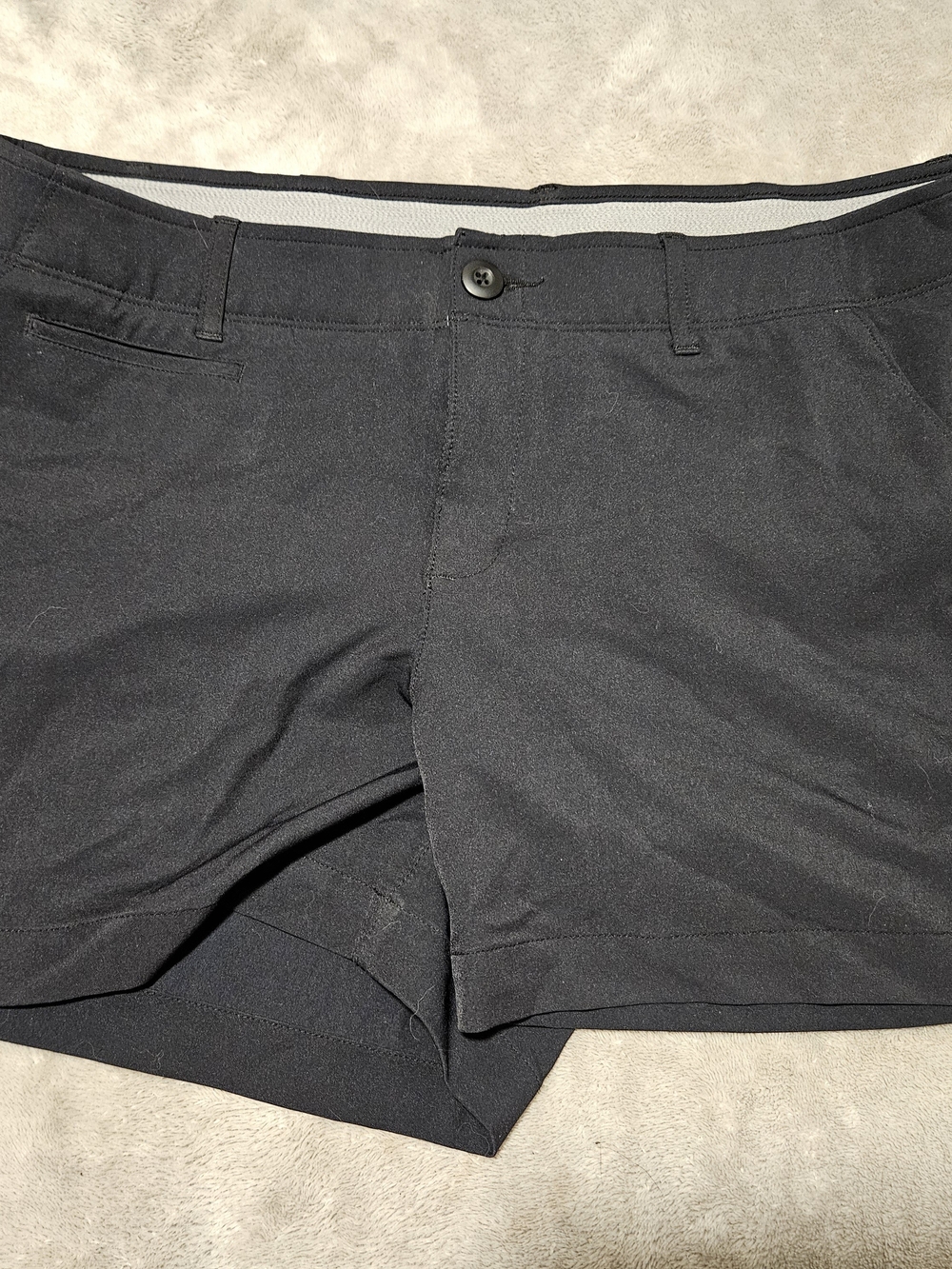 Women's Under Armor Fitted Shorts 4" Inseam Size 12
